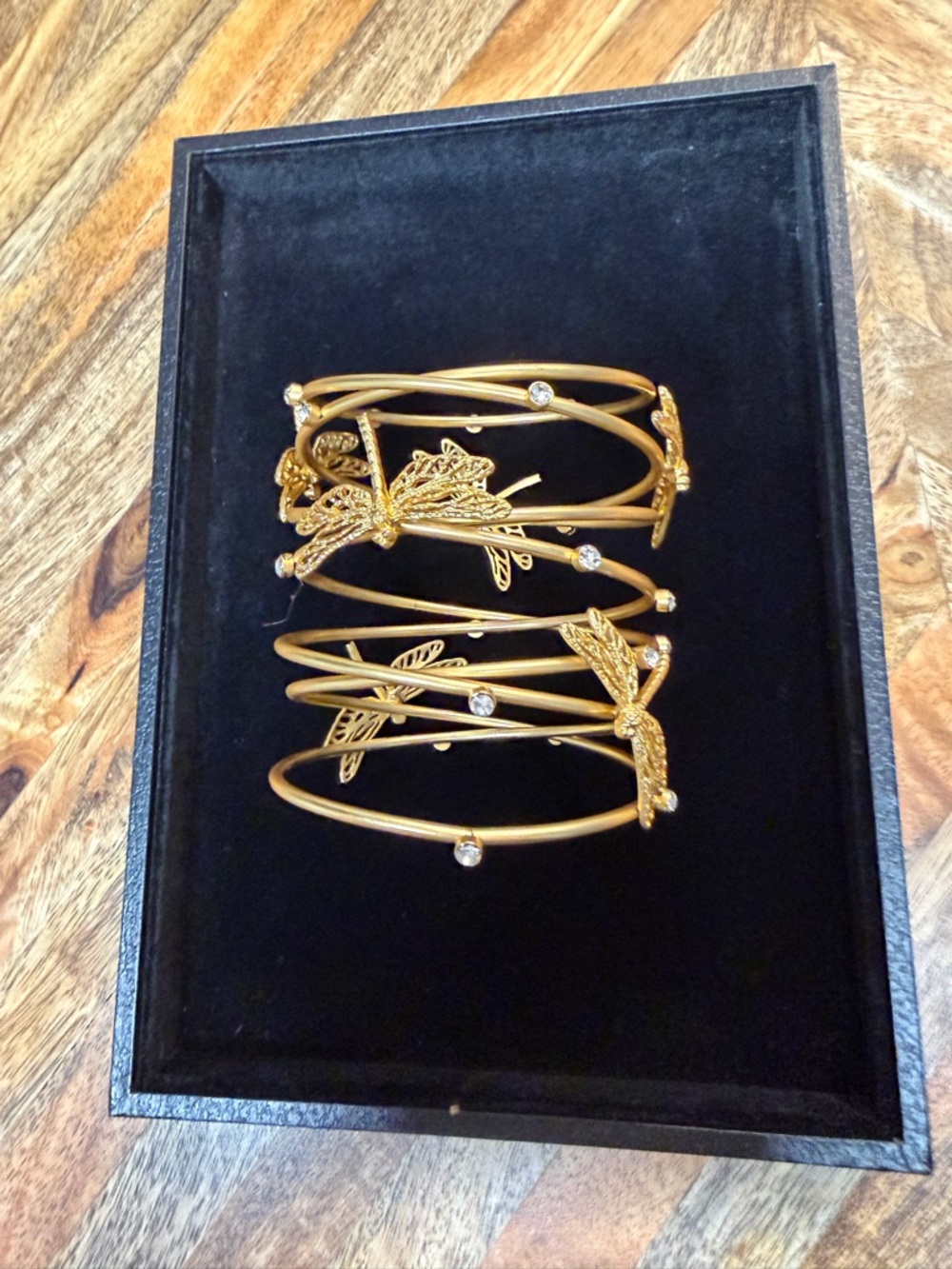Zara Bracelet Gold Dragonfly Wrap Bangle NWOT BRAND NEW NEVER WORN